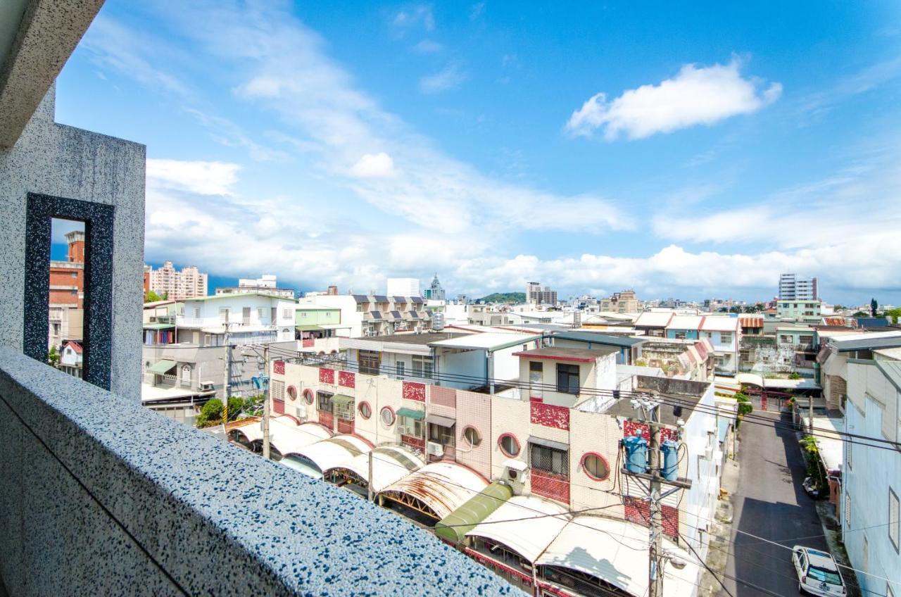 花蓮自由行民宿 Hualien City Exterior photo
